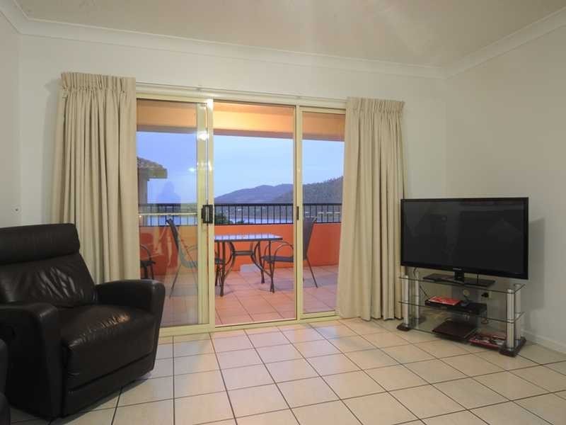 Unit 9/18 Golden Orchid Drive, Airlie Beach QLD 4802