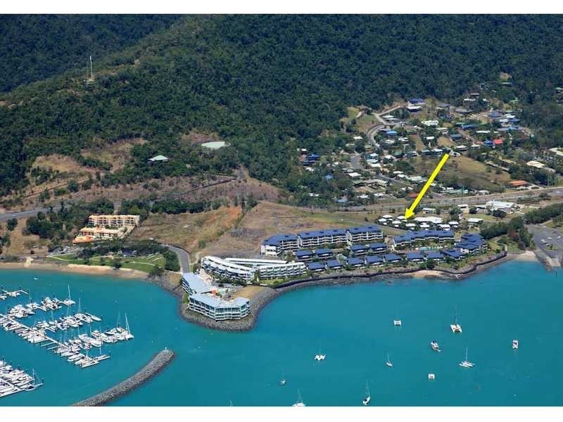 Unit 6/14 Altman Avenue, Cannonvale QLD 4802