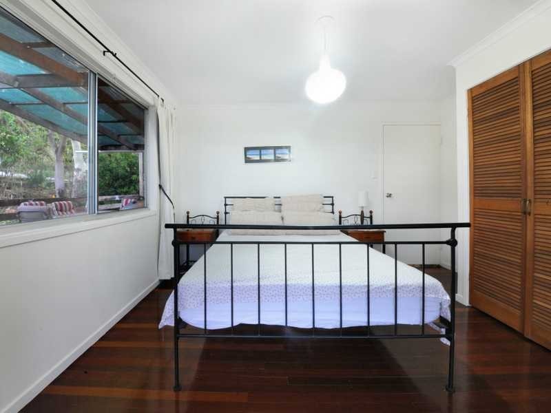 29 Manooka Drive, Cannonvale QLD 4802