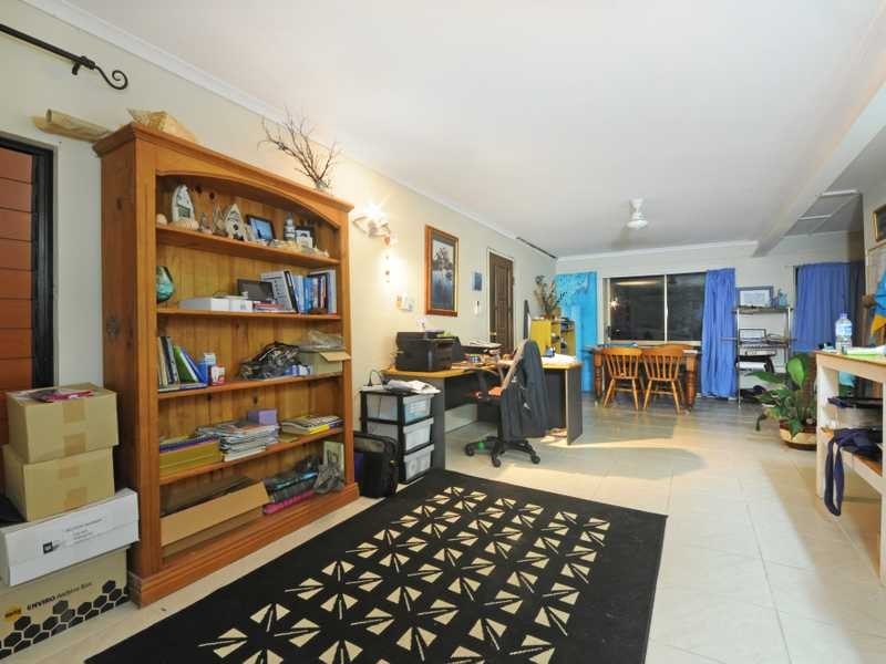 29 Manooka Drive, Cannonvale QLD 4802