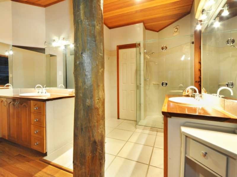 20 Kara Crescent, Airlie Beach QLD 4802