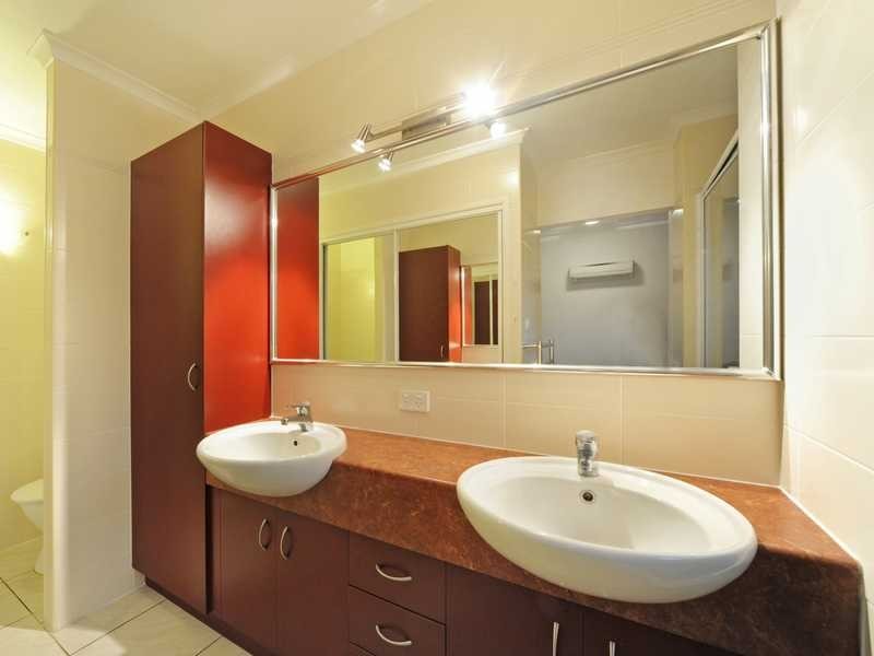 Unit/4/11 Maeva Street, Jubilee Pocket QLD 4802