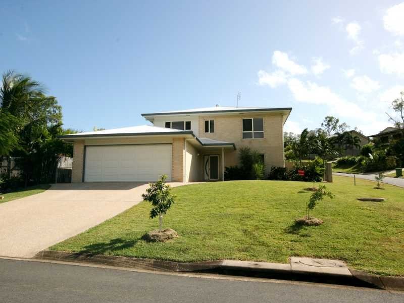 8 Sunset Drive, Jubilee Pocket QLD 4802