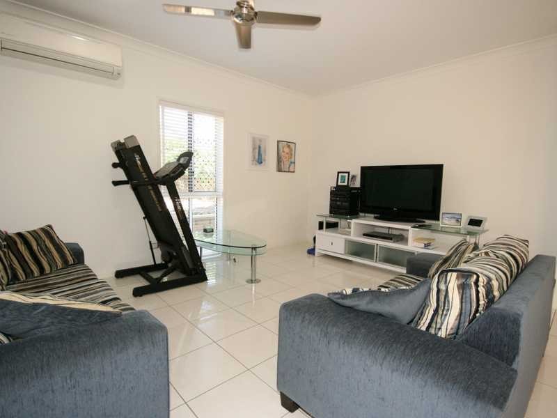8 Sunset Drive, Jubilee Pocket QLD 4802