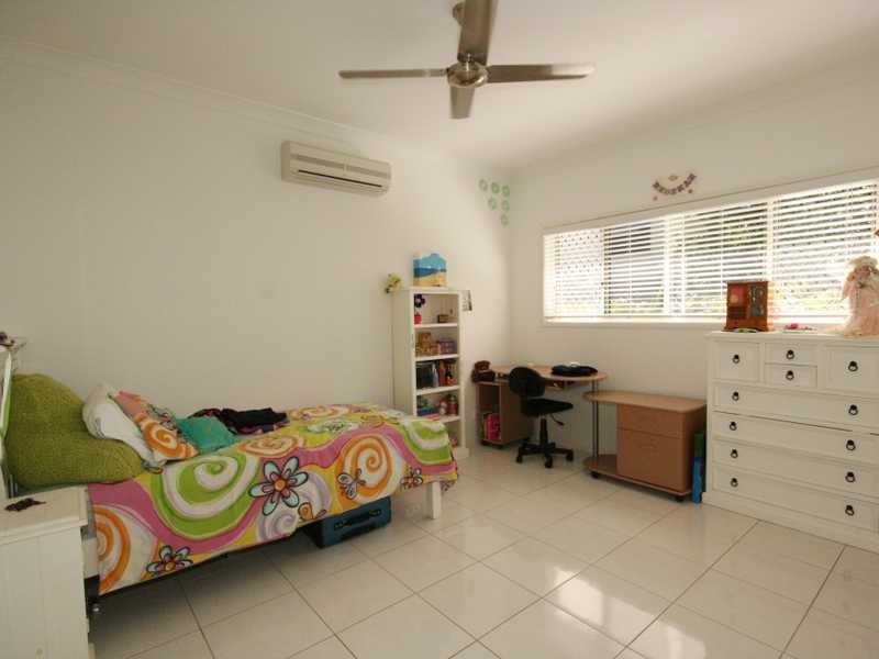 8 Sunset Drive, Jubilee Pocket QLD 4802