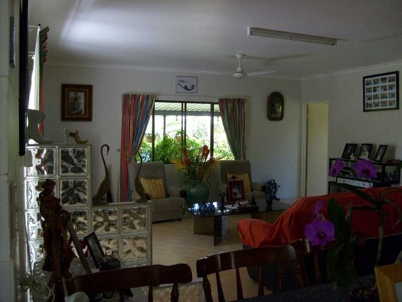 7 Pioneer Drive, Dingo Beach QLD 4800
