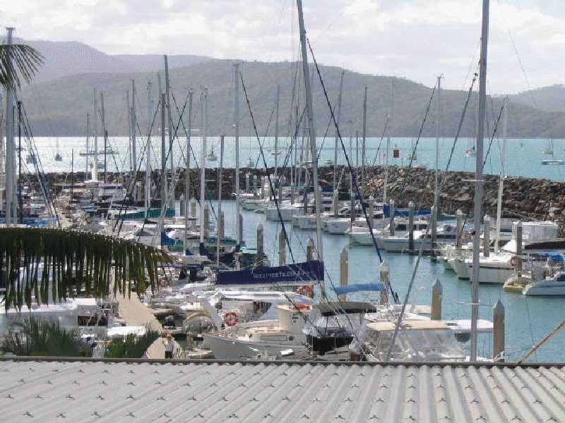 Suite 6/ Abel Point Marina Village, Airlie Beach QLD 4802