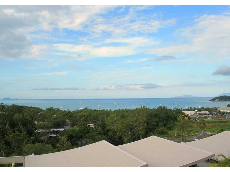 Unit 14/ Raintree Place, Airlie Beach QLD 4802