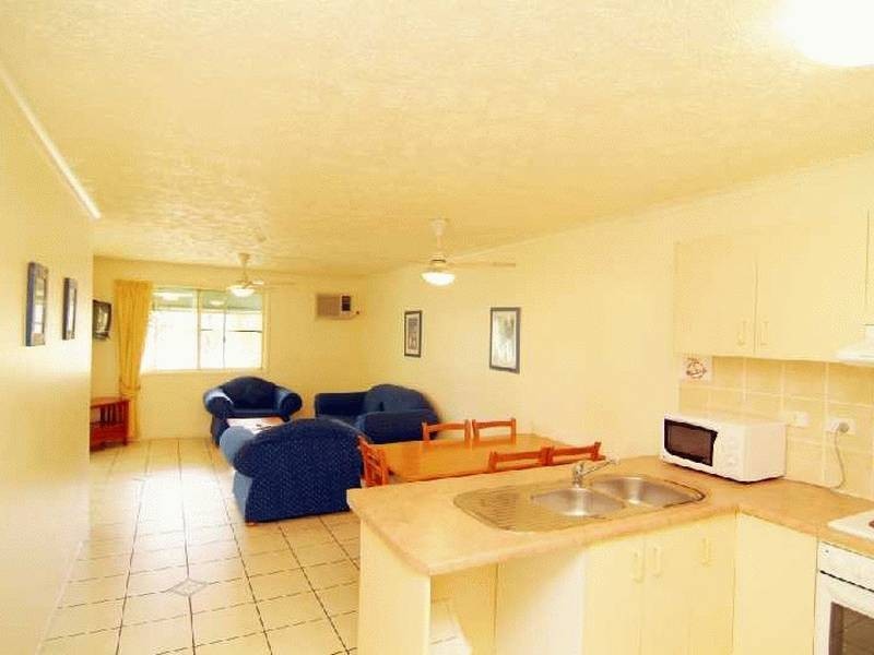 Unit 10/22 Airlie Crescent, Airlie Beach QLD 4802