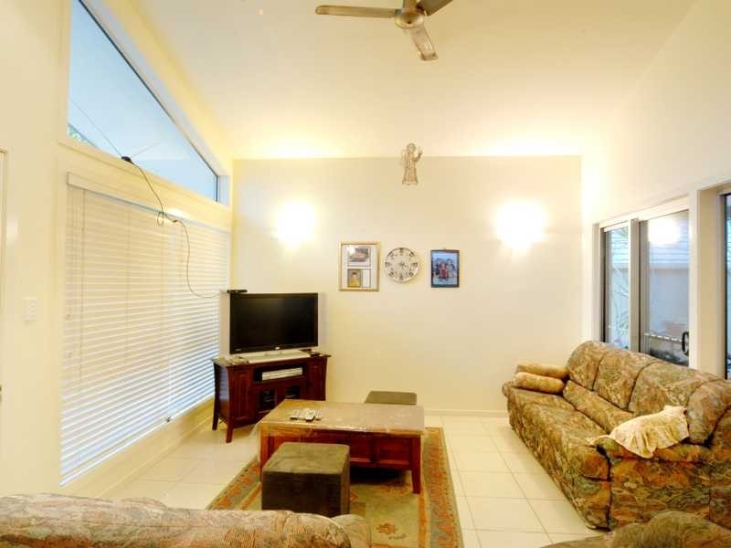 10 Wills Court, Cannonvale QLD 4802