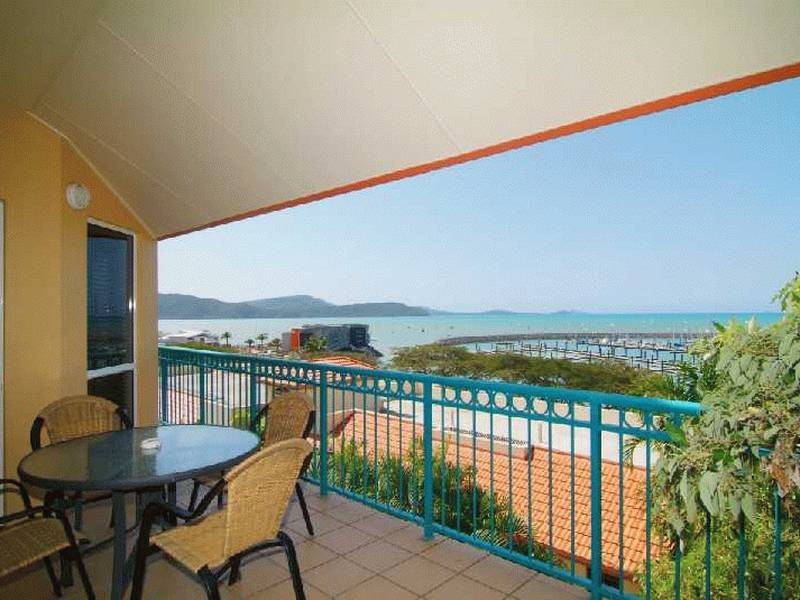 Unit 14 Shingley Beach Resort, Airlie Beach QLD 4802