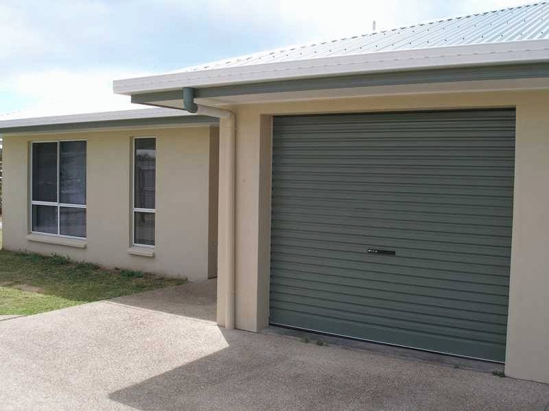 Unit 1 & 2/16 Banksia Court, Cannonvale QLD 4802
