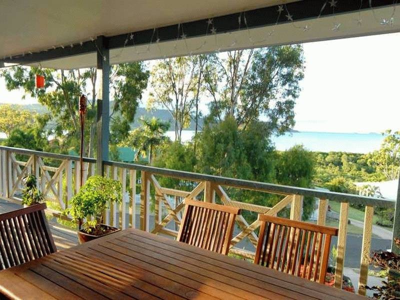 36 Macarthur Drive, Cannonvale QLD 4802