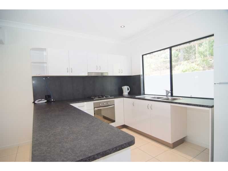 1 & 2/3 Shelter Court, Jubilee Pocket QLD 4802