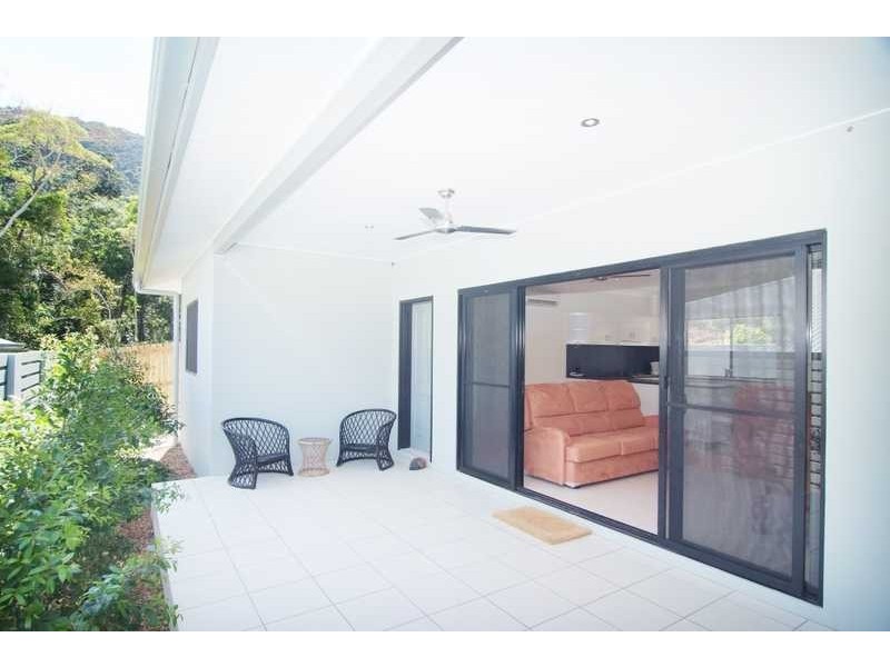 1 & 2/3 Shelter Court, Jubilee Pocket QLD 4802