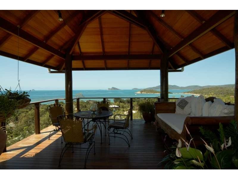 3 Blackcurrant Drive, Hideaway Bay QLD 4800