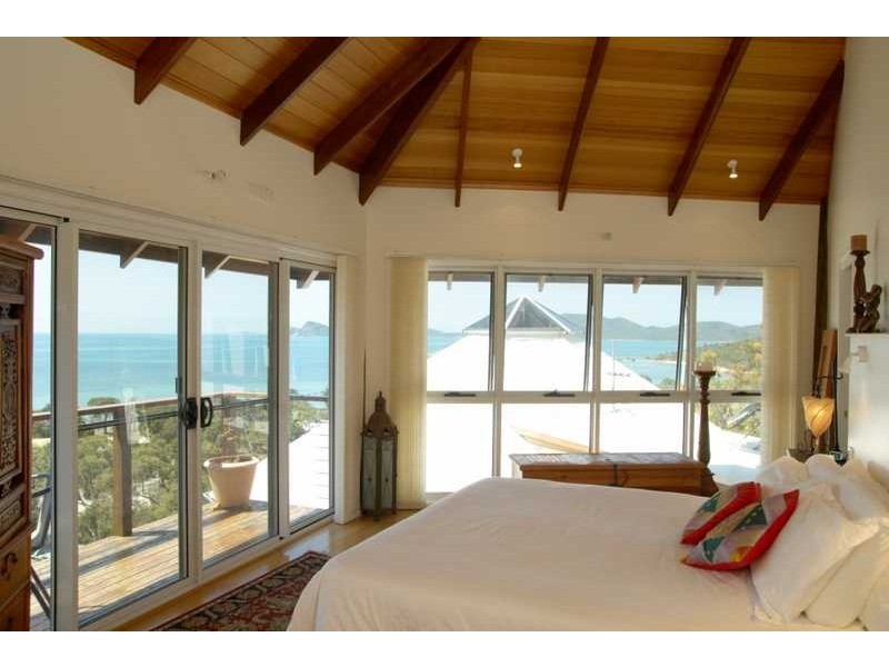 3 Blackcurrant Drive, Hideaway Bay QLD 4800