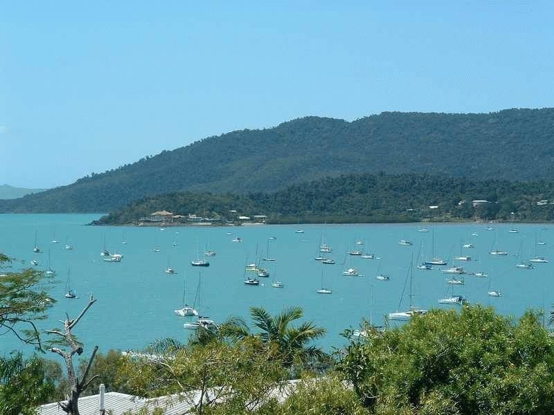 34 Airlie Crescent, Airlie Beach QLD 4802