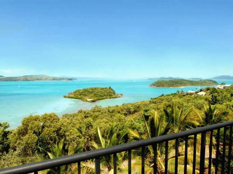 6 Neerim Crescent, Shute Harbour QLD 4802