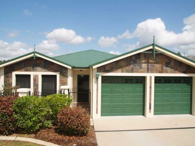 56 Valley Drive, Cannonvale QLD 4802