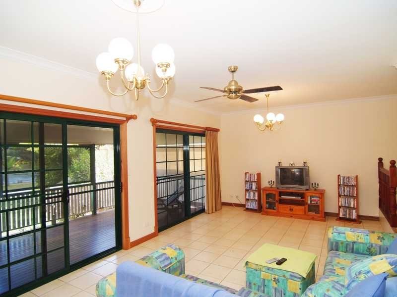 56 Valley Drive, Cannonvale QLD 4802