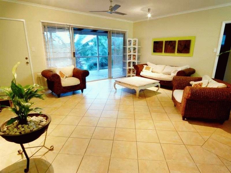 56 Country Road, Cannonvale QLD 4802