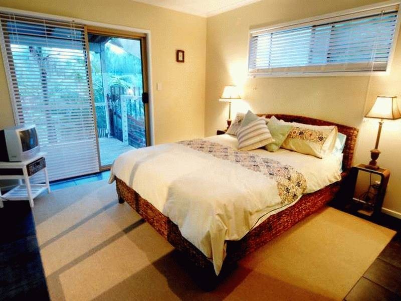 56 Country Road, Cannonvale QLD 4802