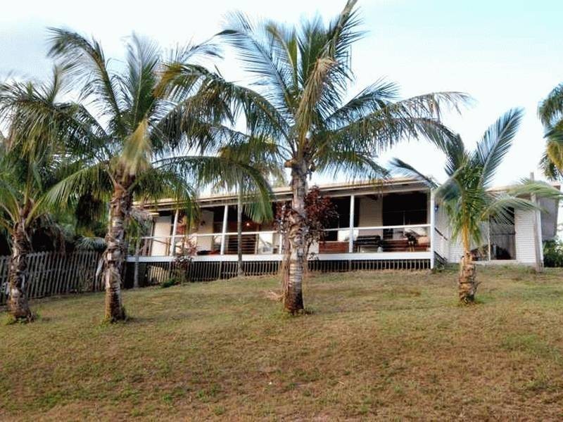 56 Country Road, Cannonvale QLD 4802