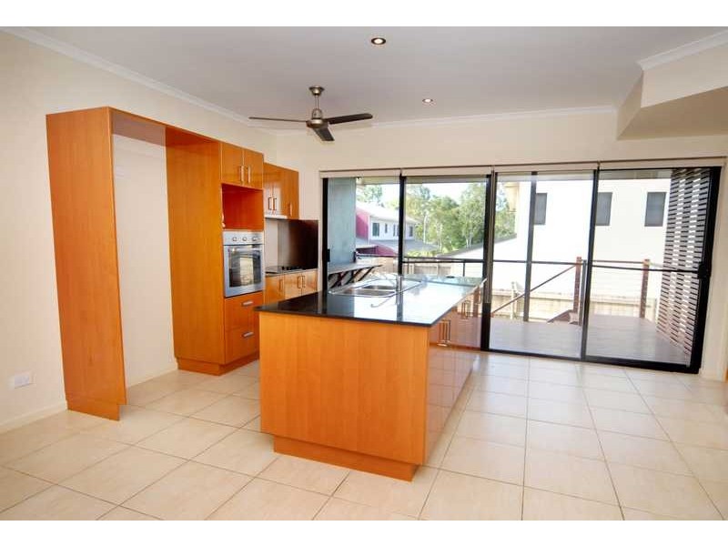 Unit 10/Grove Abell Road, Cannonvale QLD 4802