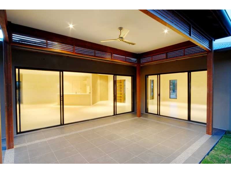 34 Abell Road, Cannonvale QLD 4802