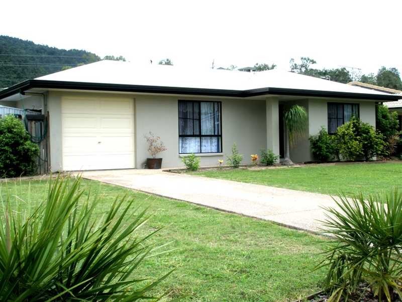 28 Banksia Court, Cannonvale QLD 4802