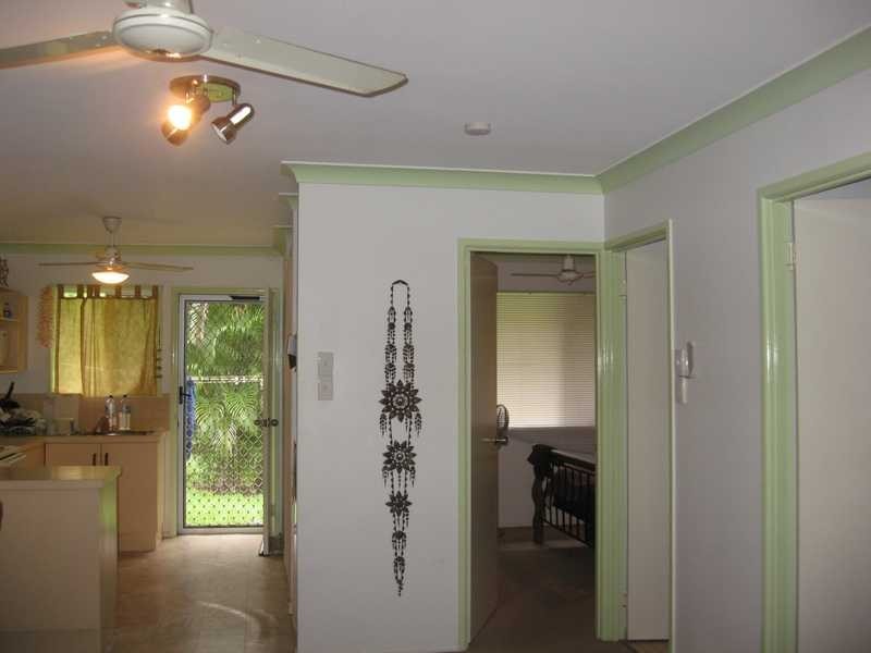 Unit 31/28 Island Drive, Cannonvale QLD 4802