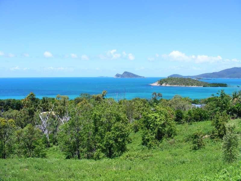 13 Olden Court, Hideaway Bay QLD 4800
