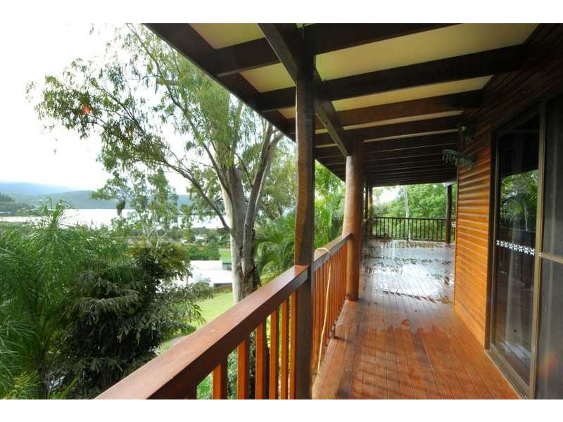 21 Jones Road, Cannonvale QLD 4802