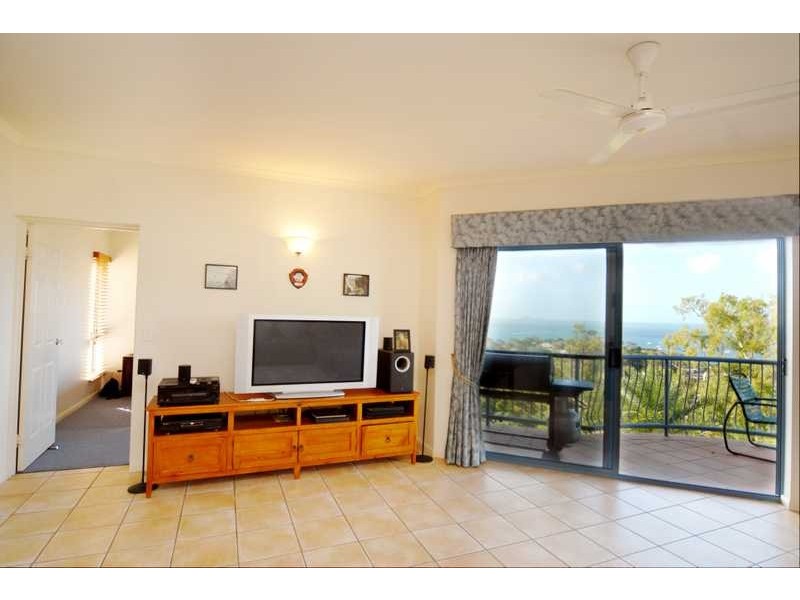 18/2 Nara Avenue, Airlie Beach QLD 4802