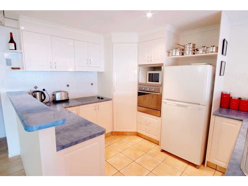 18/2 Nara Avenue, Airlie Beach QLD 4802