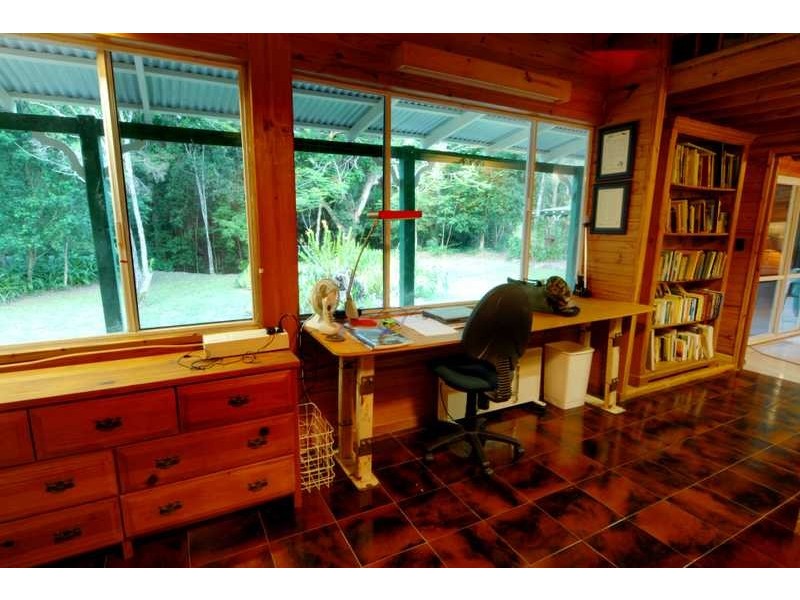 61 Timberland Rd, Jubilee Pocket QLD 4802