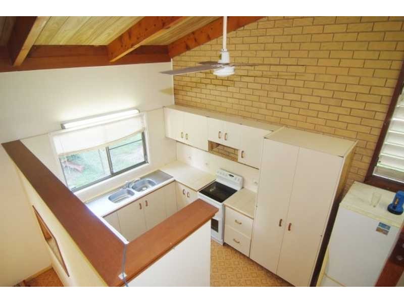 24 Usher Rd, Mount Julian QLD 4800