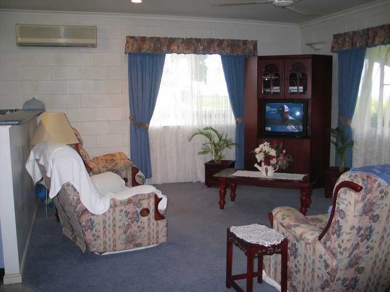 1 Carnation Street, Proserpine QLD 4800