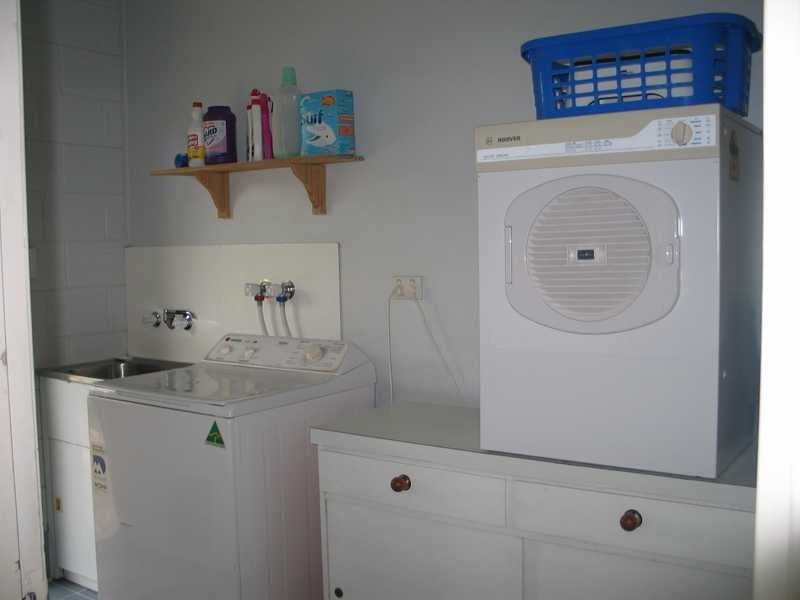 1 Carnation Street, Proserpine QLD 4800