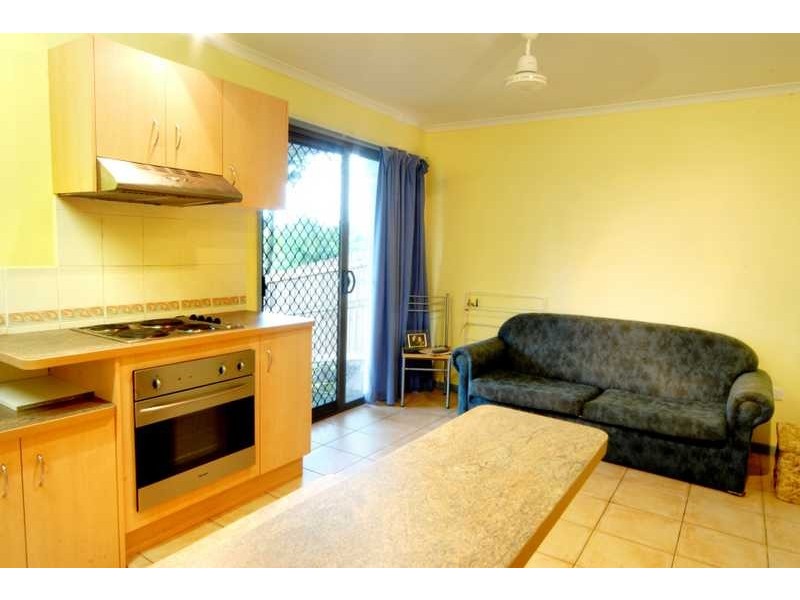 8 Wambiri Street, Cannonvale QLD 4802