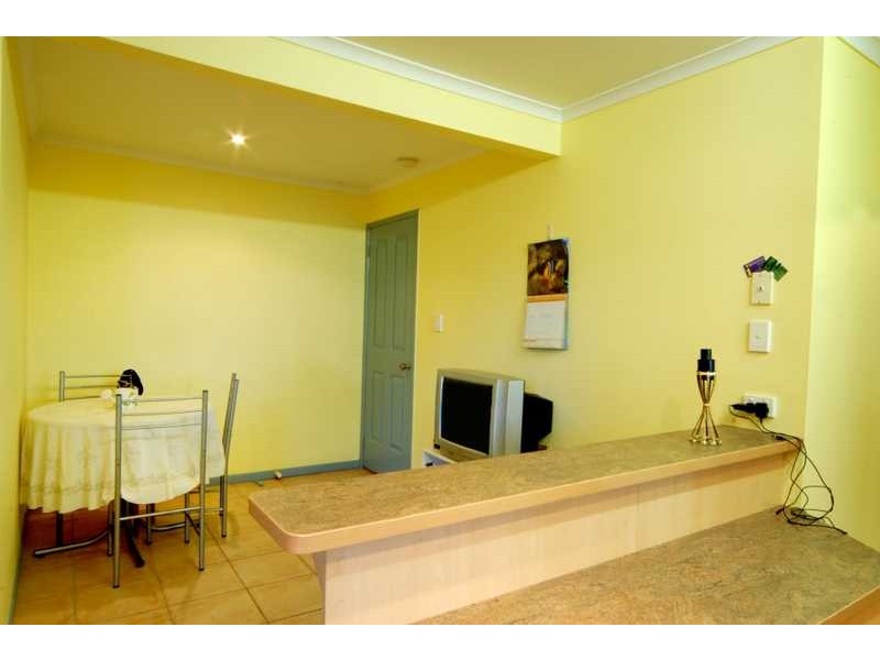 8 Wambiri Street, Cannonvale QLD 4802