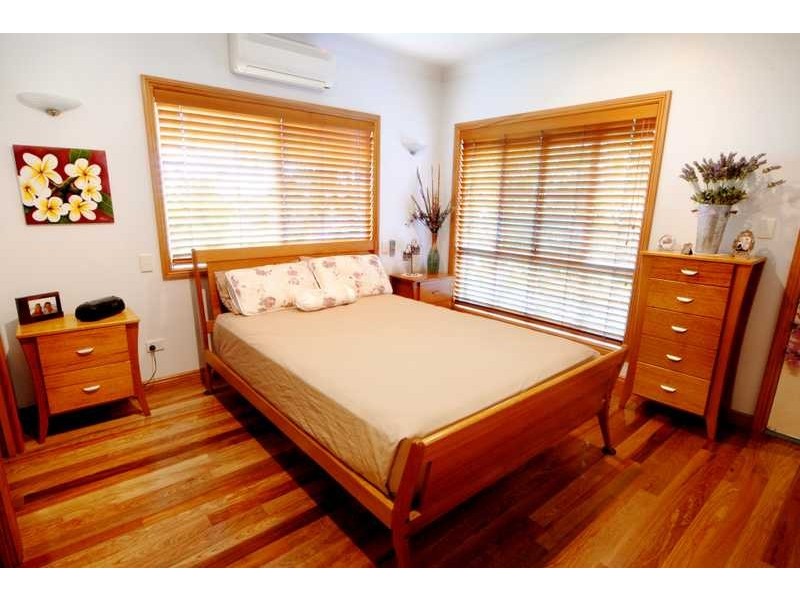 12 Panoramic Court, Cannonvale QLD 4802