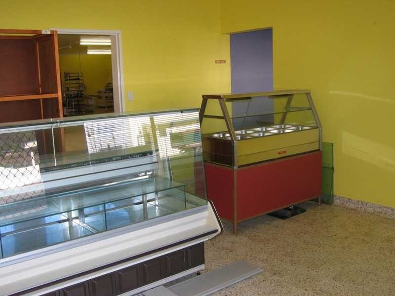 4 Commerce Close, Cannonvale QLD 4802