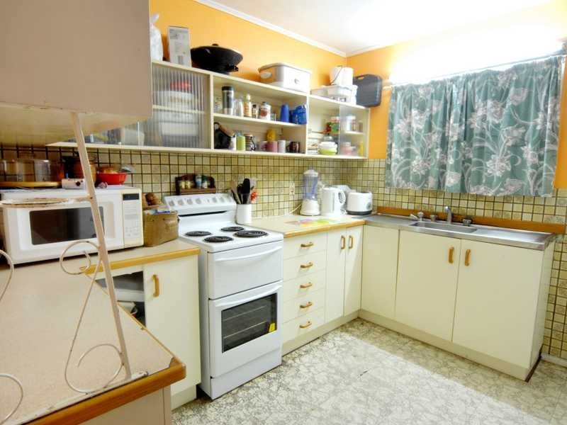28 Plemenuk Rd, Mount Marlow QLD 4800