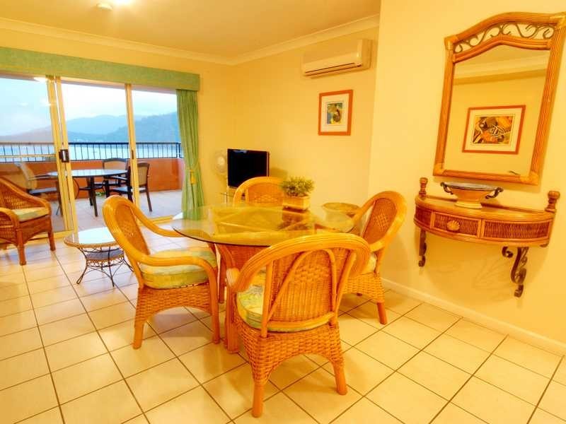 Unit 9/18 Golden Orchid Drive, Airlie Beach QLD 4802