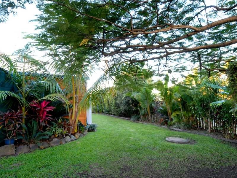 32 Ann Street, Proserpine QLD 4800