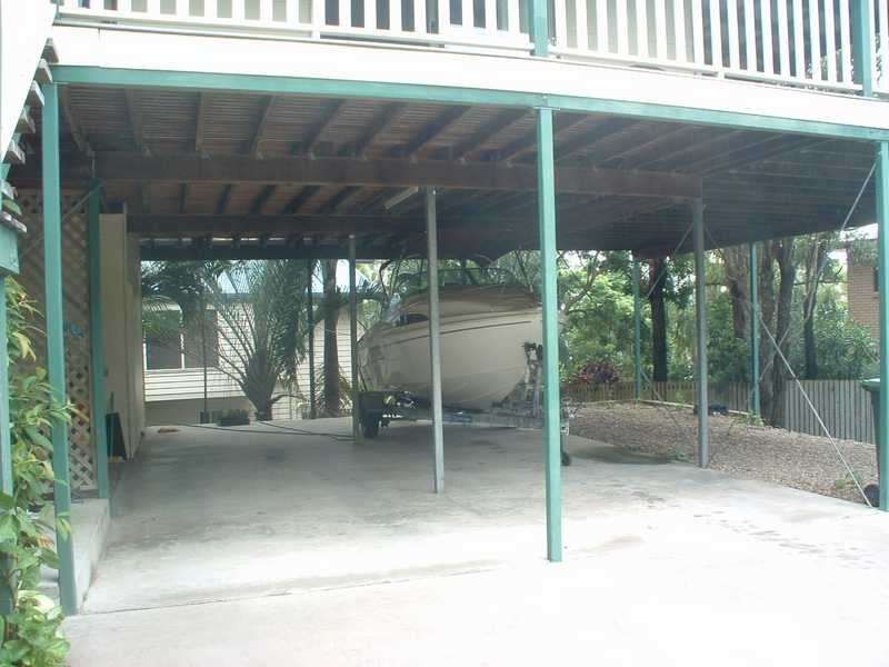 11 Macona Crescent, Cannonvale QLD 4802