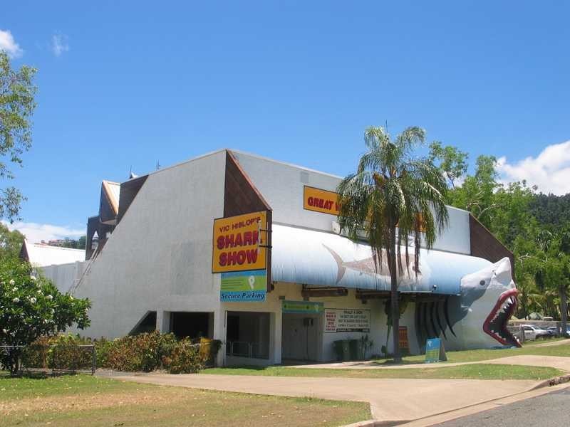 13 Waterson Way, Airlie Beach QLD 4802