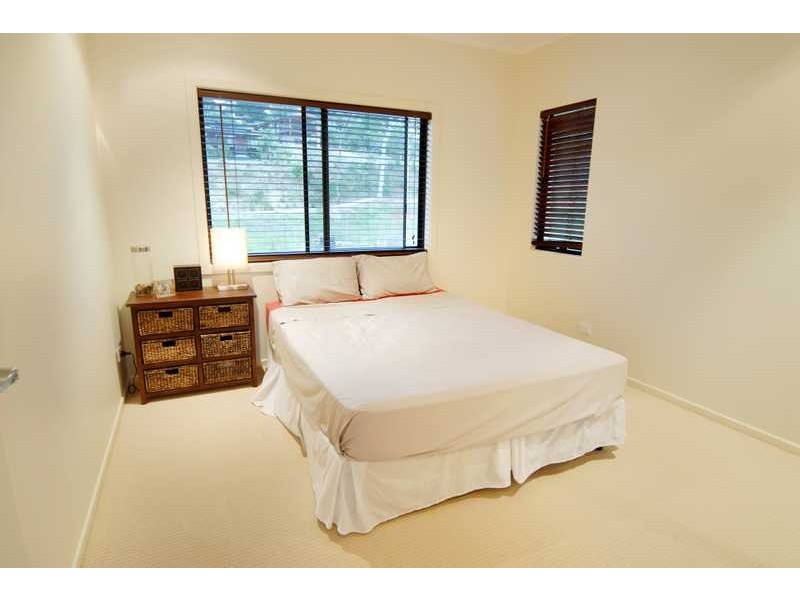 Unit 4/10 Abell Road, Cannonvale QLD 4802